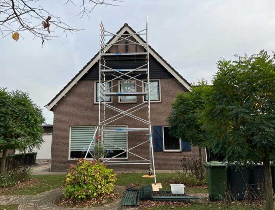 J. Rens timmerwerken, Hulsel